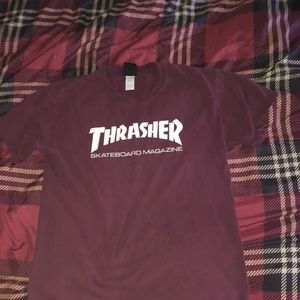 Burgundy thrasher skate shirt Size L
